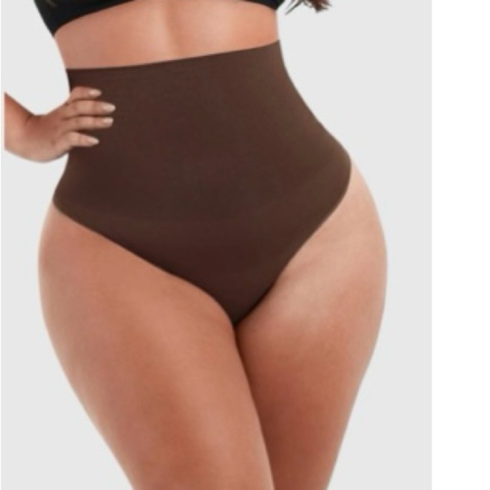 Seamless High-Waisted Shapewear in Brown